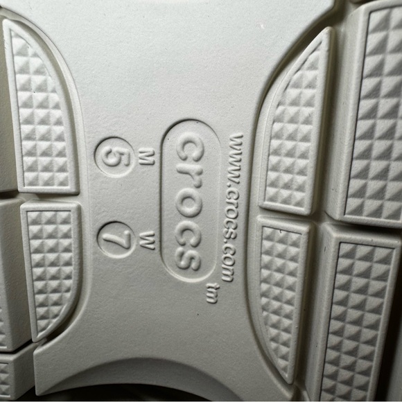 Crocs Mega Crush clogs - Picture 8 of 10